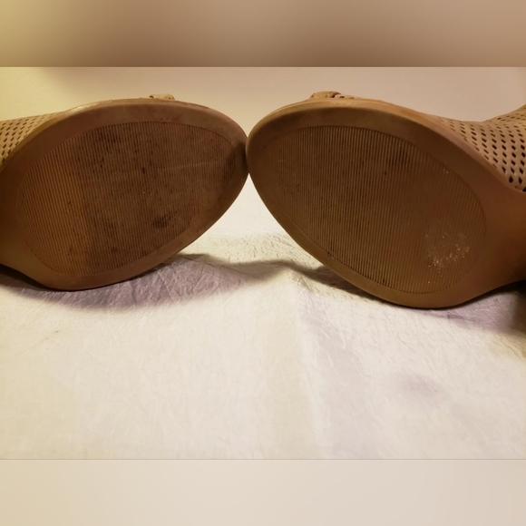 ❤️ COCONUTS BY MATISSE BROWN SUEDE ZIP ANKLE FASHION BOOTS SIZE 7 - 4" Heel ❤️ - Picture 10 of 12